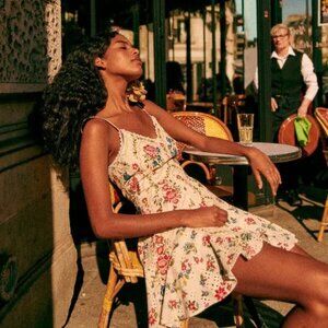 Romantic Garden Daniela Short Dress